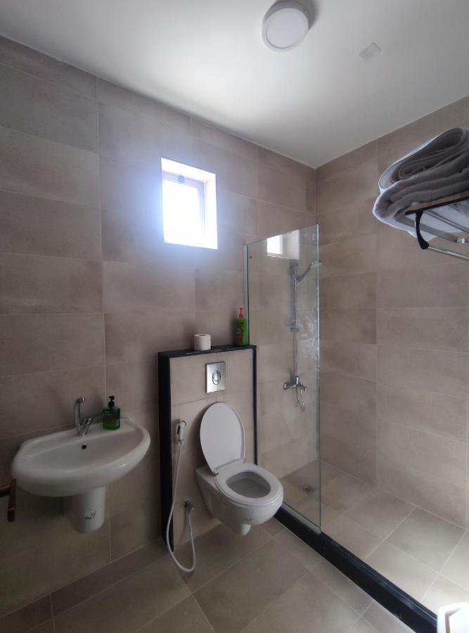 Red Rose City Apartment Wadi Musa Exterior photo